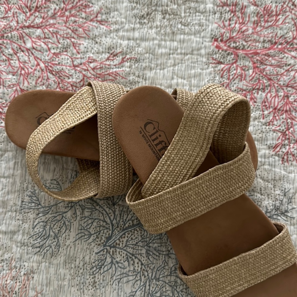 Cliffs sandals by white mountain